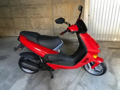 Aprilia SR 150 (1999 - 00) usata