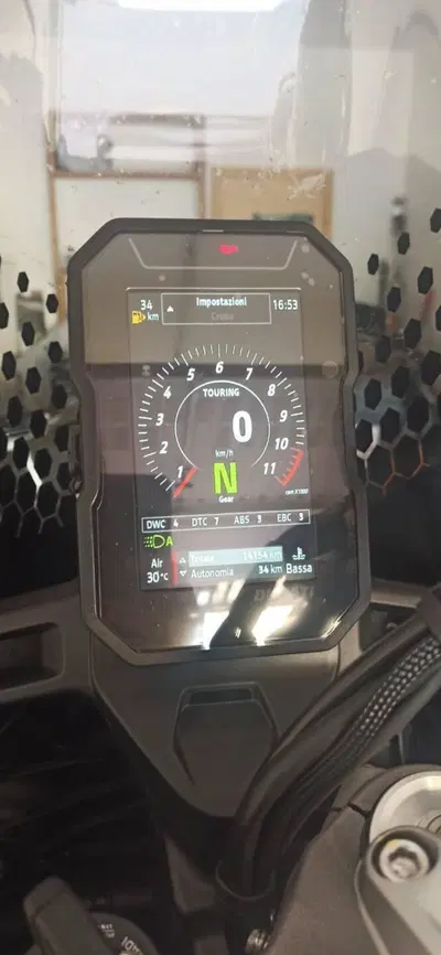 Ducati DesertX (2022 - 25) usata
