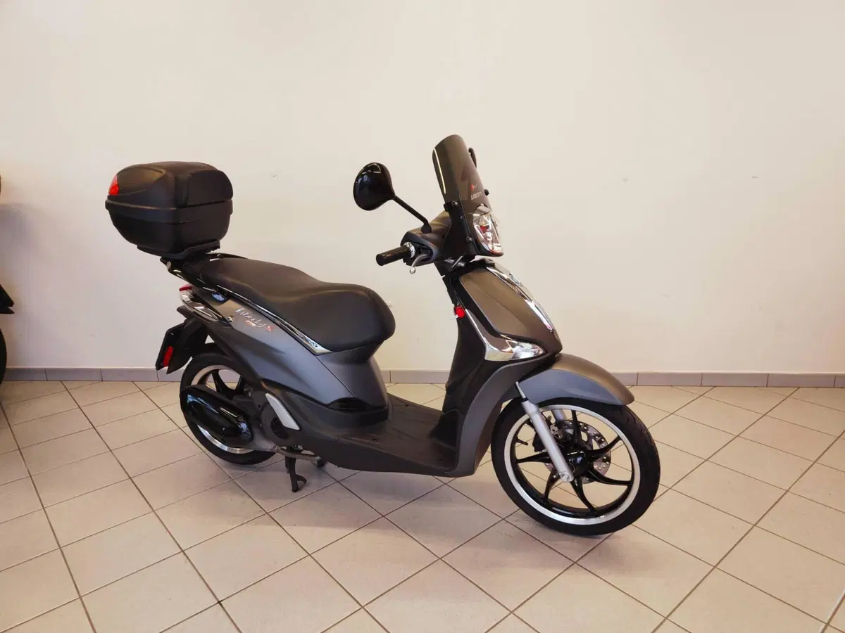 Piaggio Liberty 150 S ABS (2017 - 20) (2)
