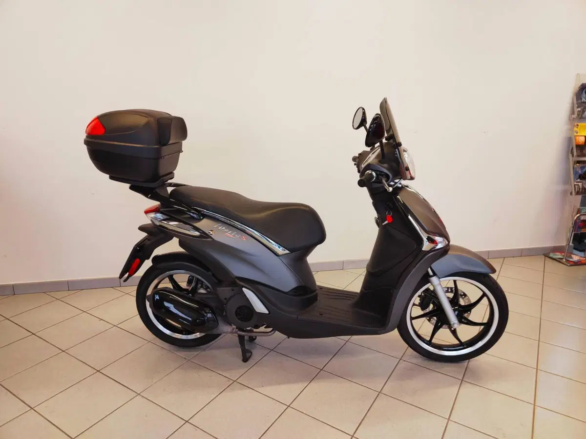 Piaggio Liberty 150 S ABS (2017 - 20) (3)
