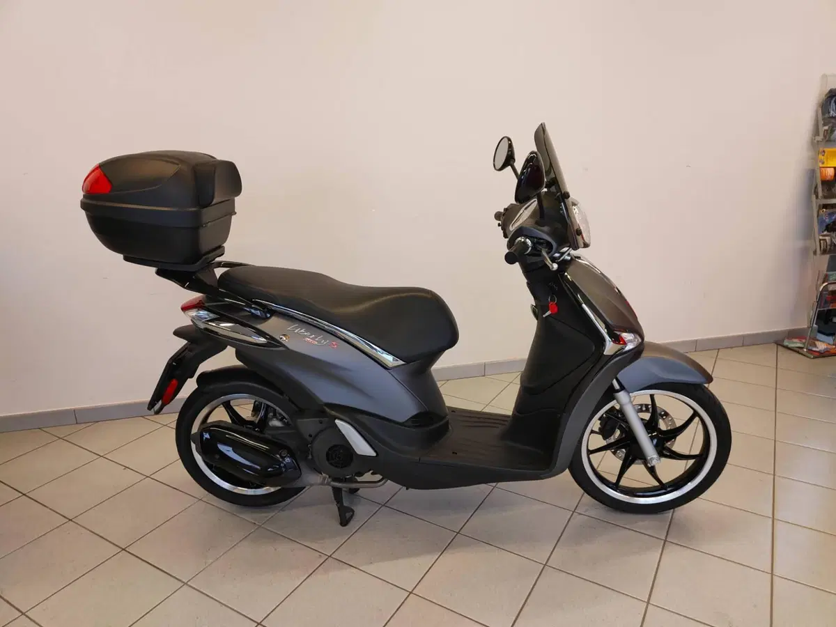 Piaggio Liberty 150 S ABS (2017 - 20) (9)