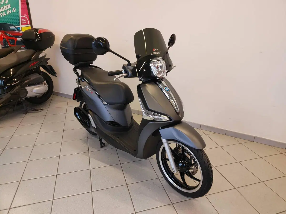 Piaggio Liberty 150 S ABS (2017 - 20) (11)