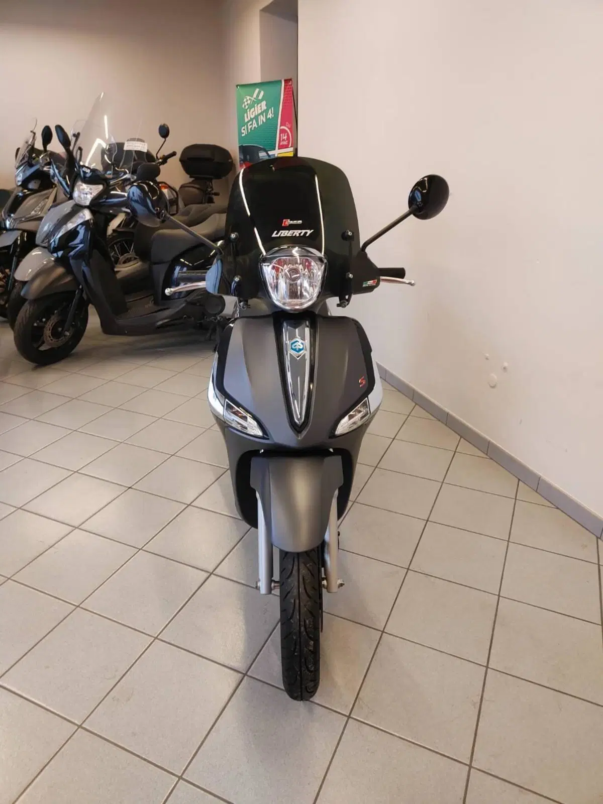Piaggio Liberty 150 S ABS (2017 - 20) (14)