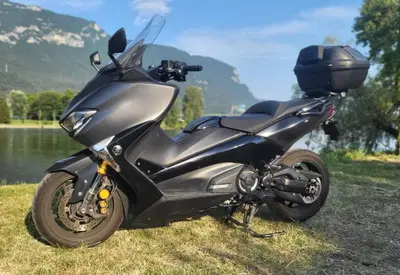 Yamaha T-Max 530 SX (2017 - 19) usata