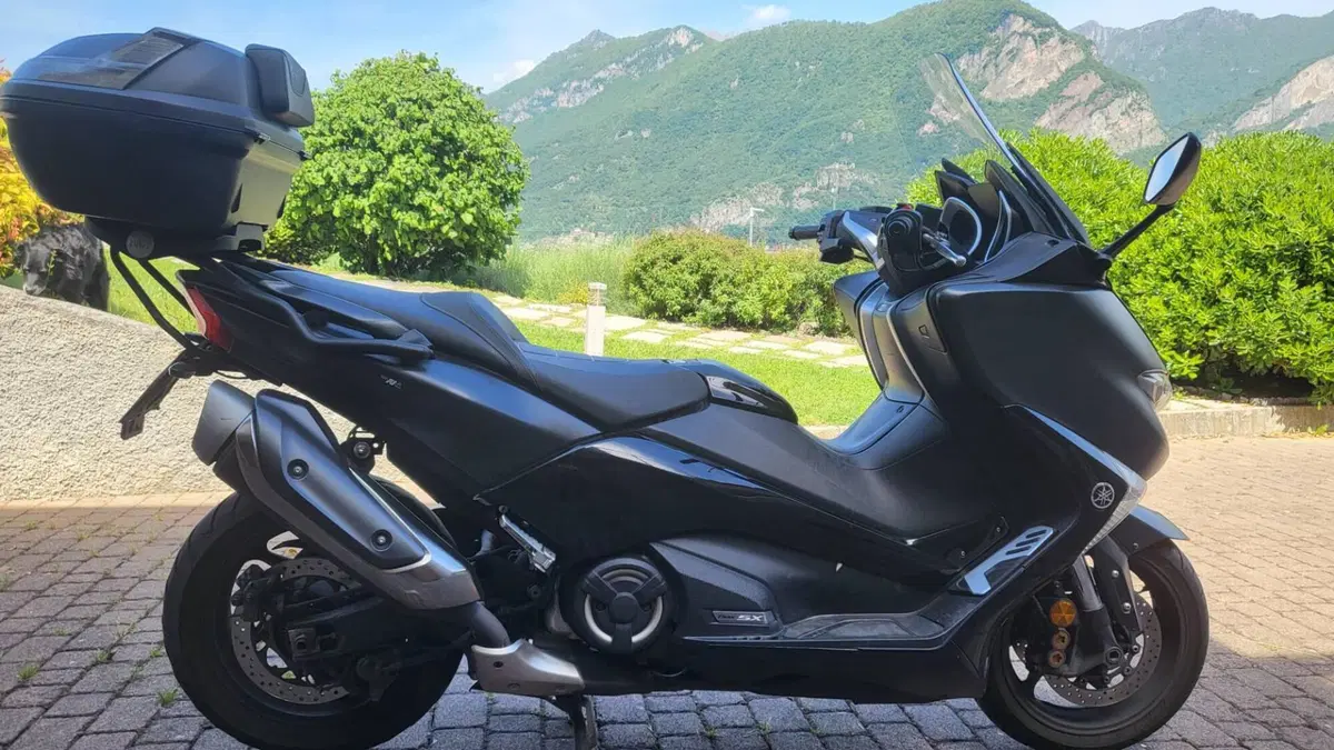 Yamaha T-Max 530 SX (2017 - 19) (8)
