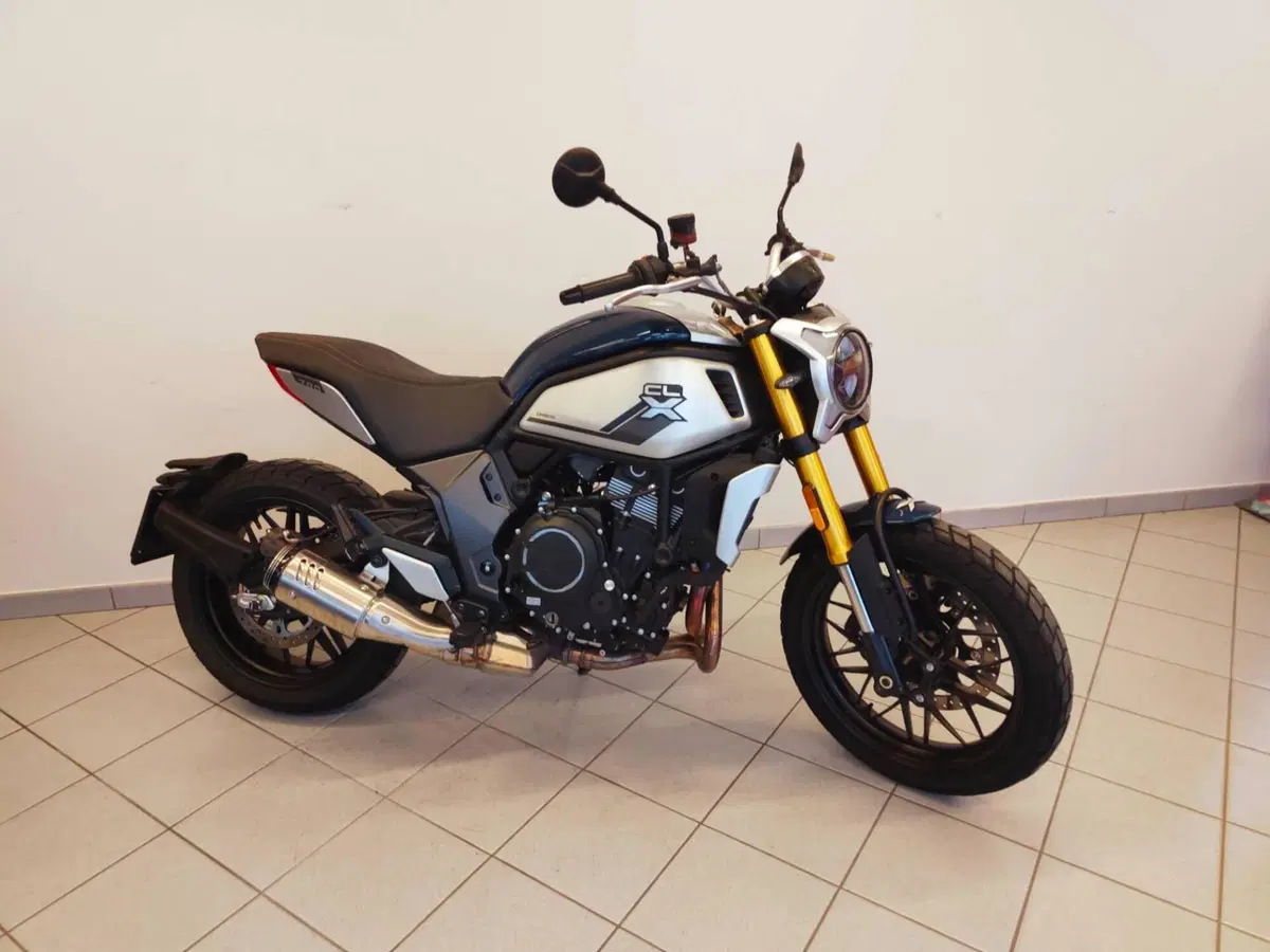 CFMOTO 700CL-X Heritage (2021 - 26) (2)