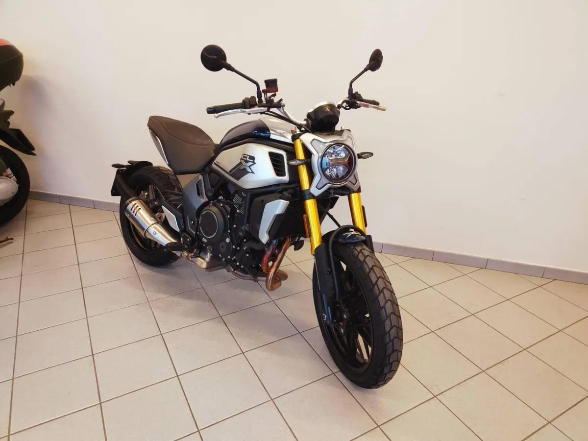 CFMOTO 700CL-X Heritage (2021 - 26) (4)