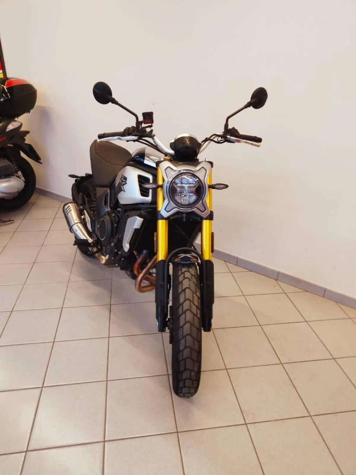 CFMOTO 700CL-X Heritage (2021 - 26) (6)