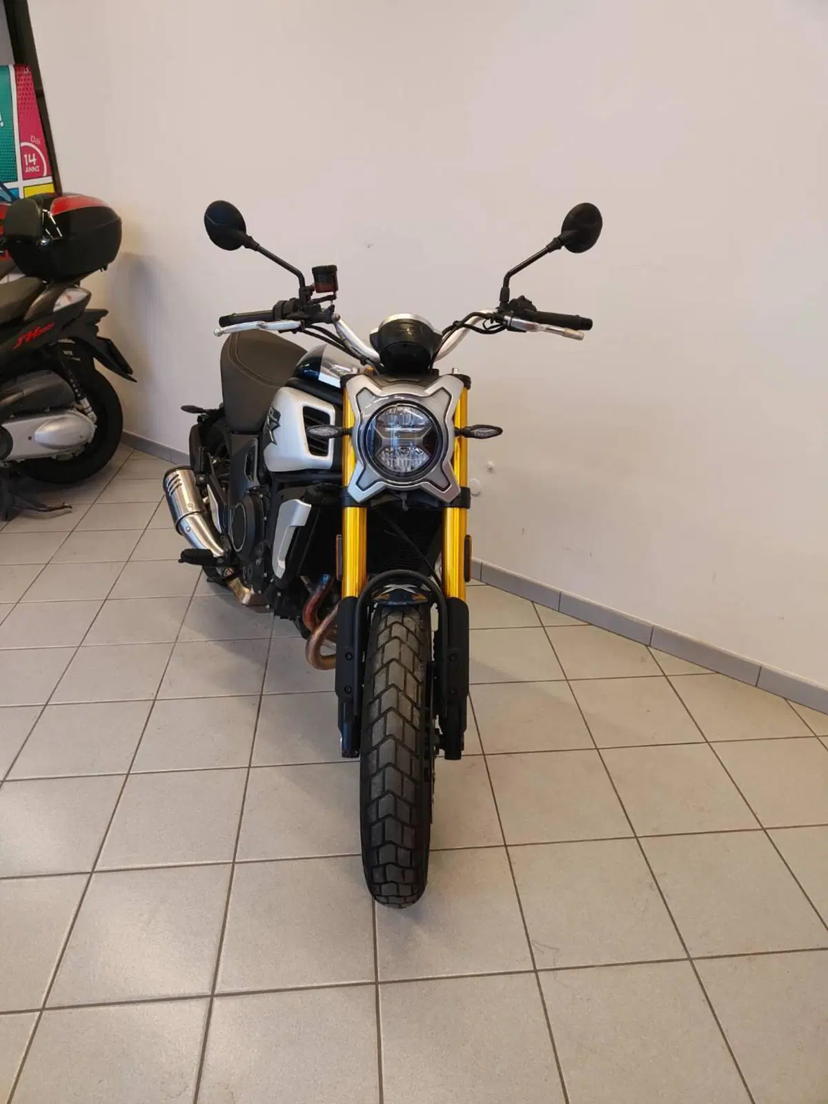 CFMOTO 700CL-X Heritage (2021 - 26) (15)