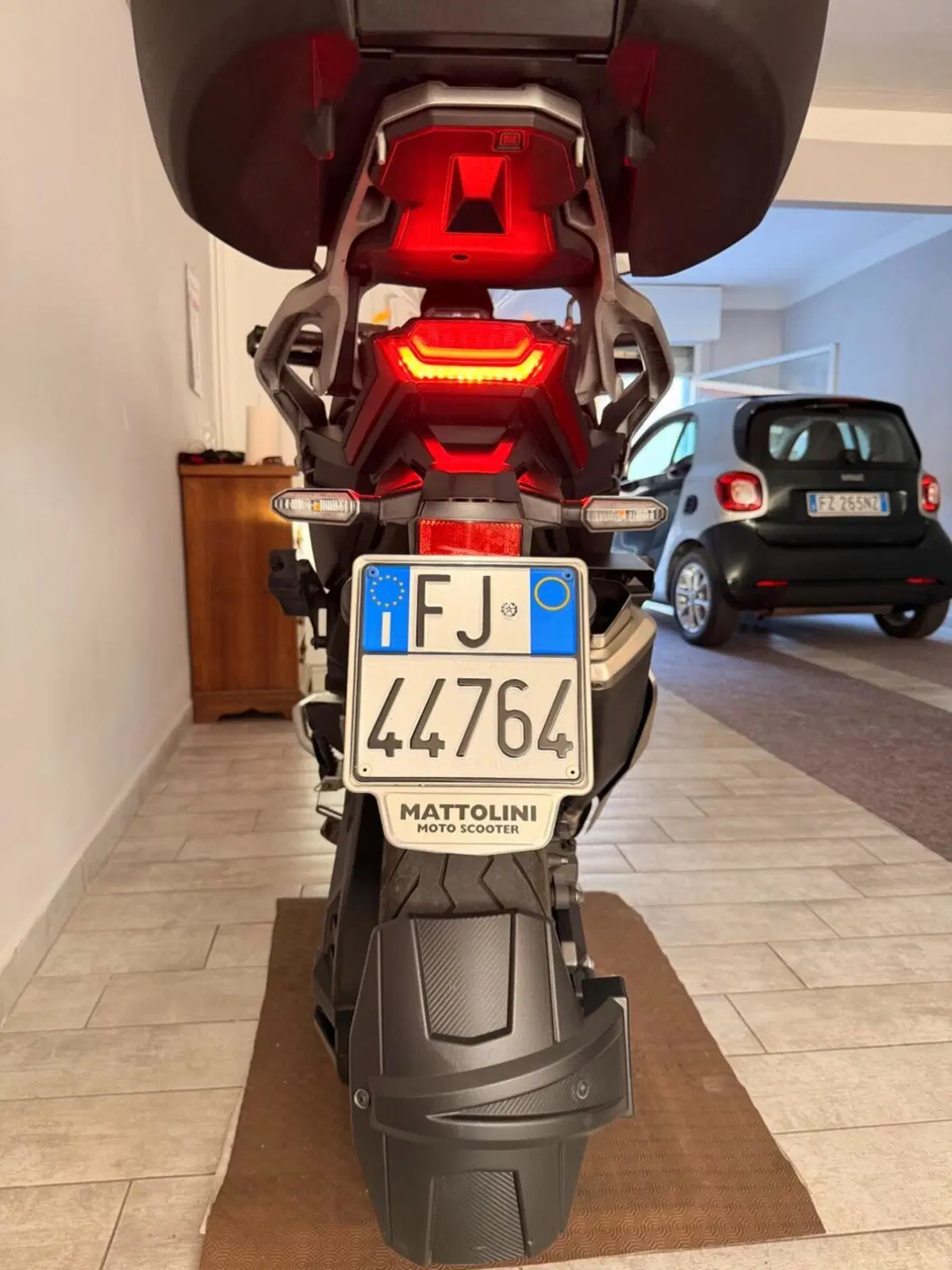 Honda X-ADV 750 DCT Travel (2021 - 24) (8)