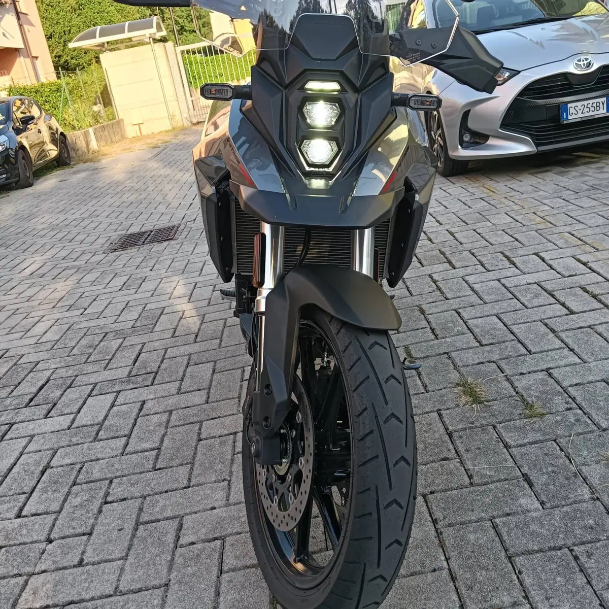 Suzuki V-Strom 800SE (2025 - 26) (3)