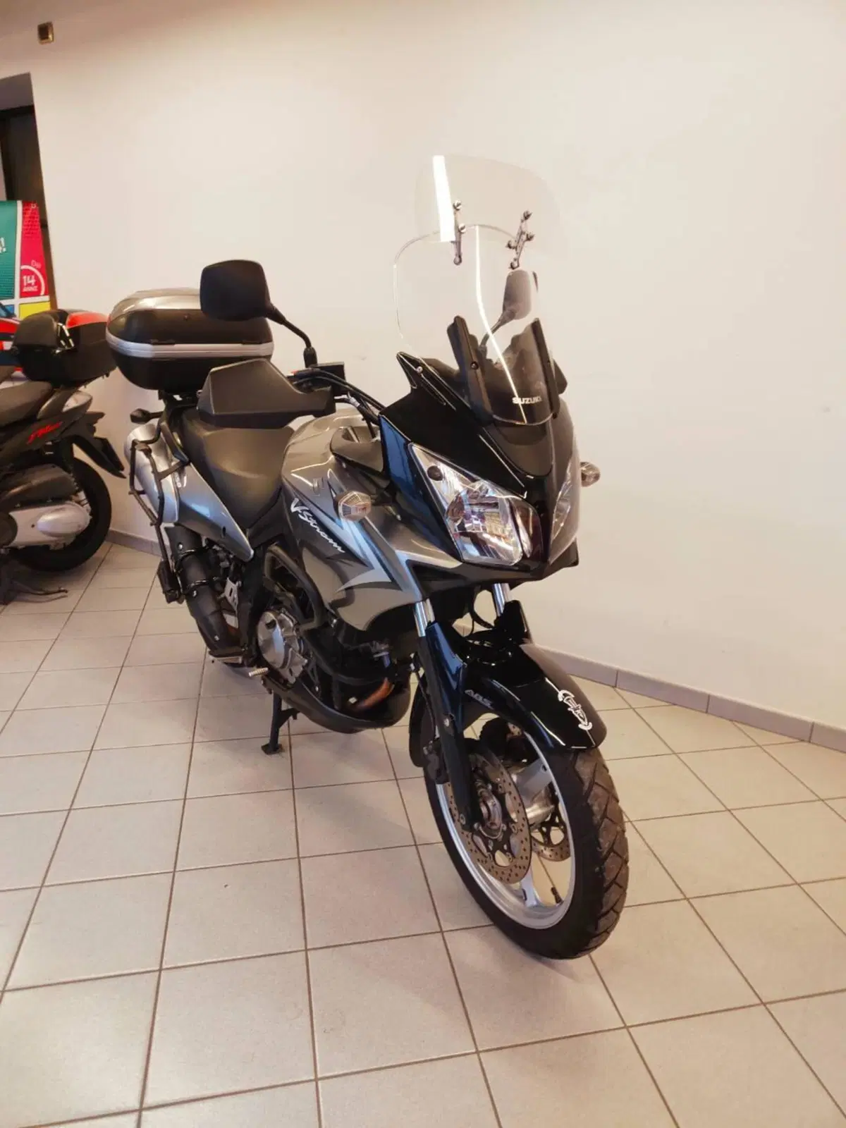 Suzuki V-Strom 650 Traveller ABS (2008 - 11) (5)