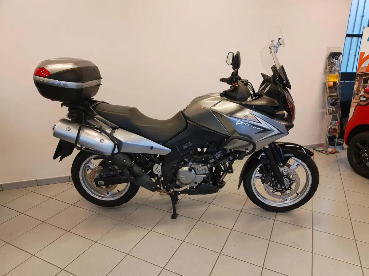 Suzuki V-Strom 650 Traveller ABS (2008 - 11) (10)