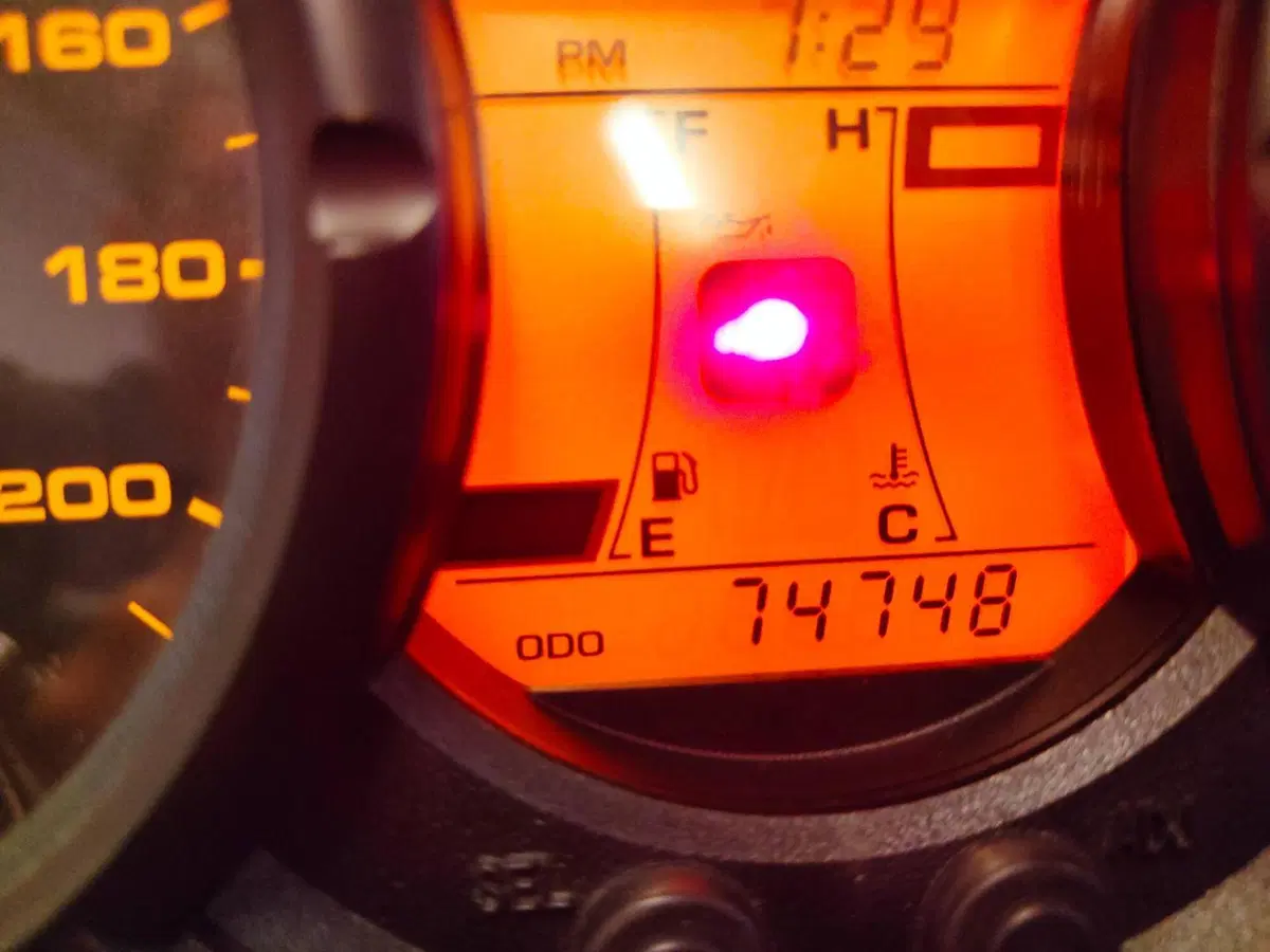 Suzuki V-Strom 650 Traveller ABS (2008 - 11) (16)