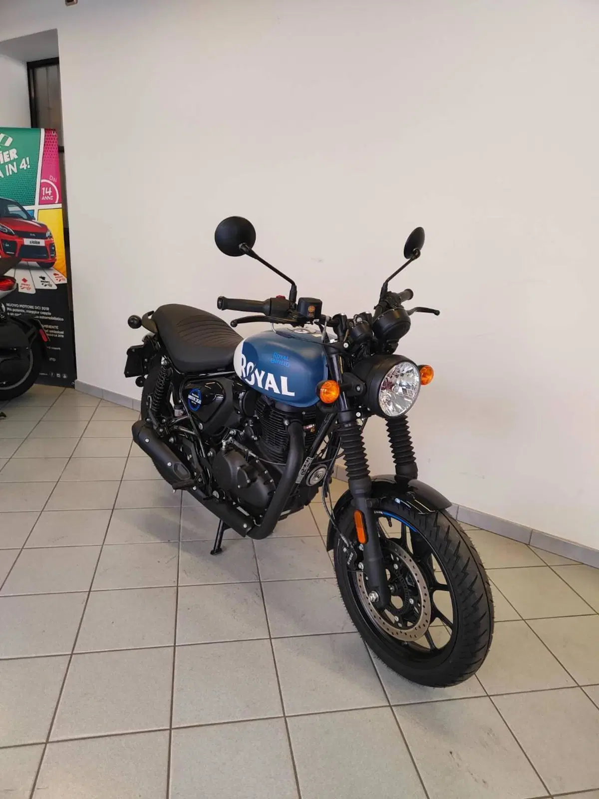 Royal Enfield HNTR 350 (2022 - 26) (12)