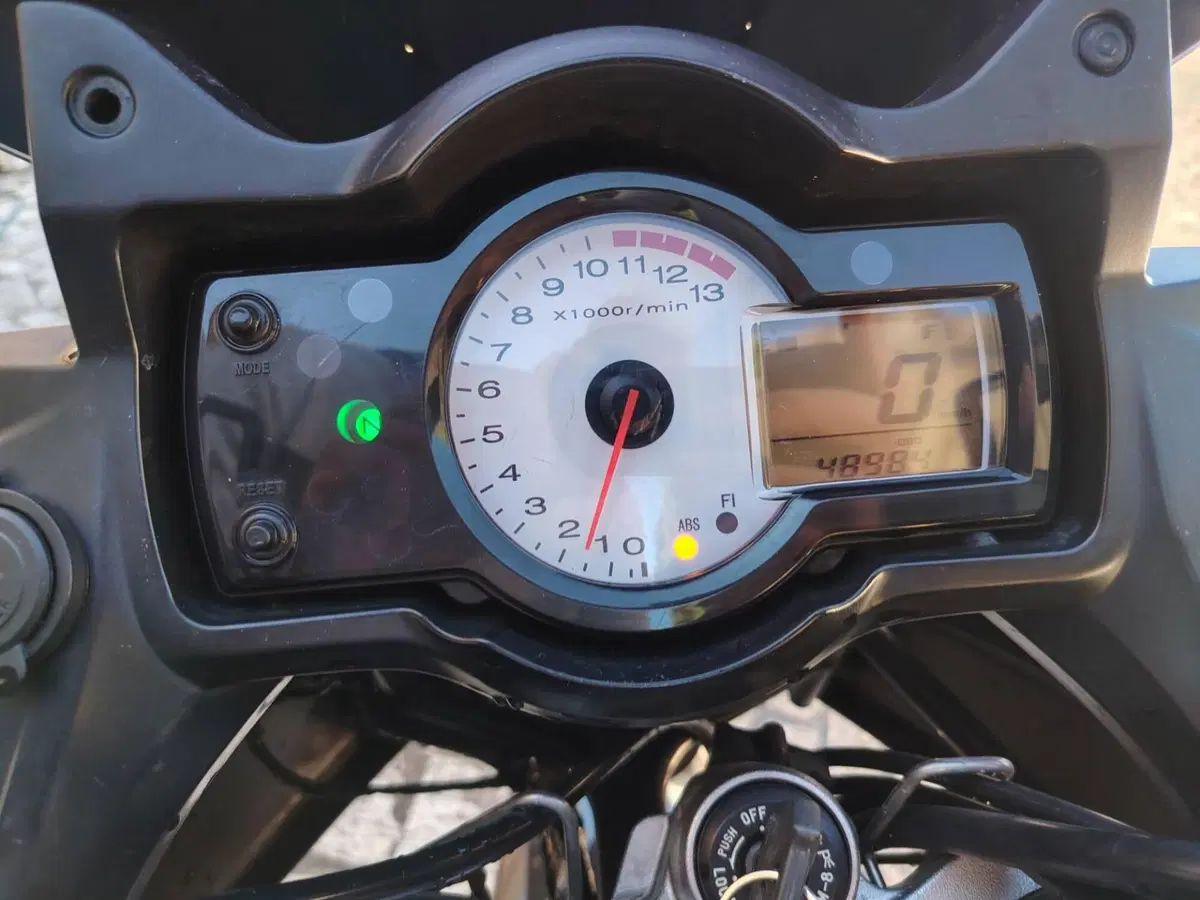 Kawasaki Versys 650 ABS (2010 - 14) (7)