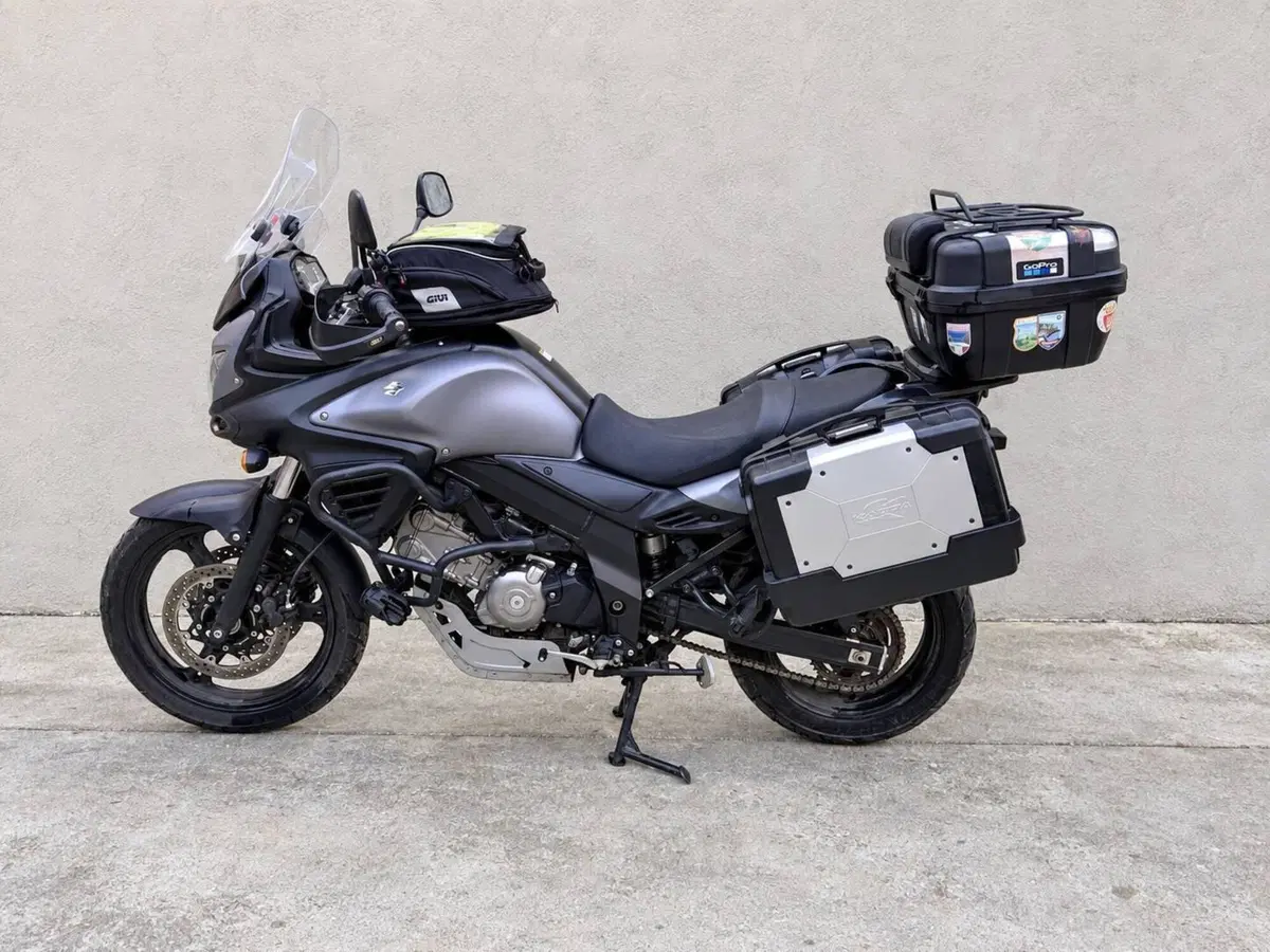 Suzuki V-Strom 650 ABS (2011 - 17)
