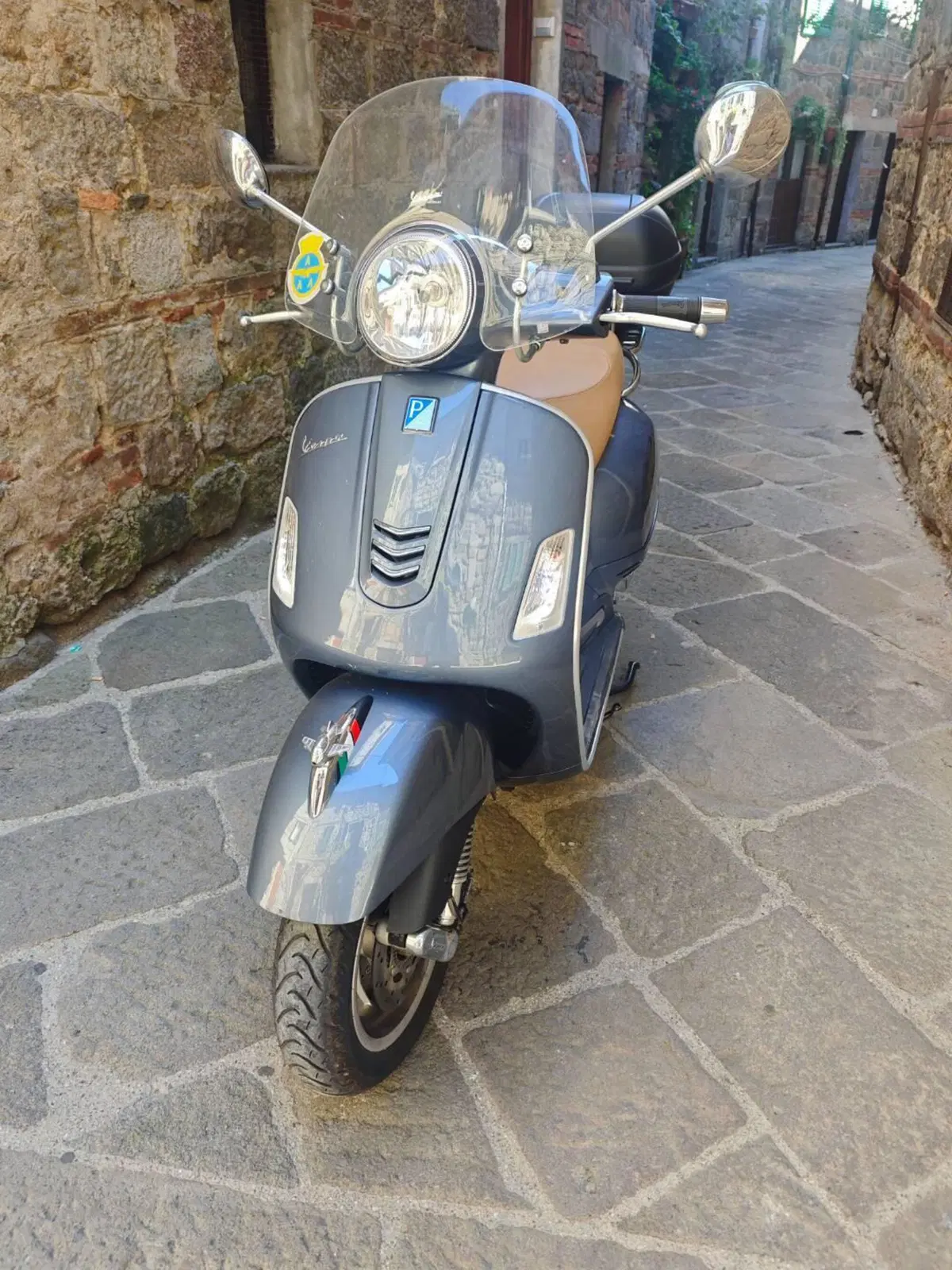 Vespa GTS 300 Touring ABS (2017 - 19)