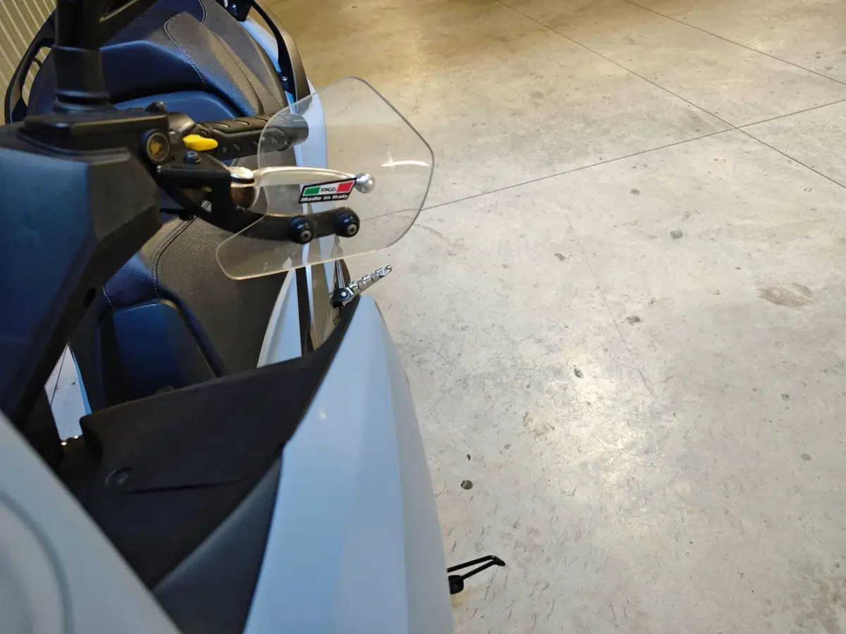 Kymco Xciting 400i S TCS (2021 - 24) (2)