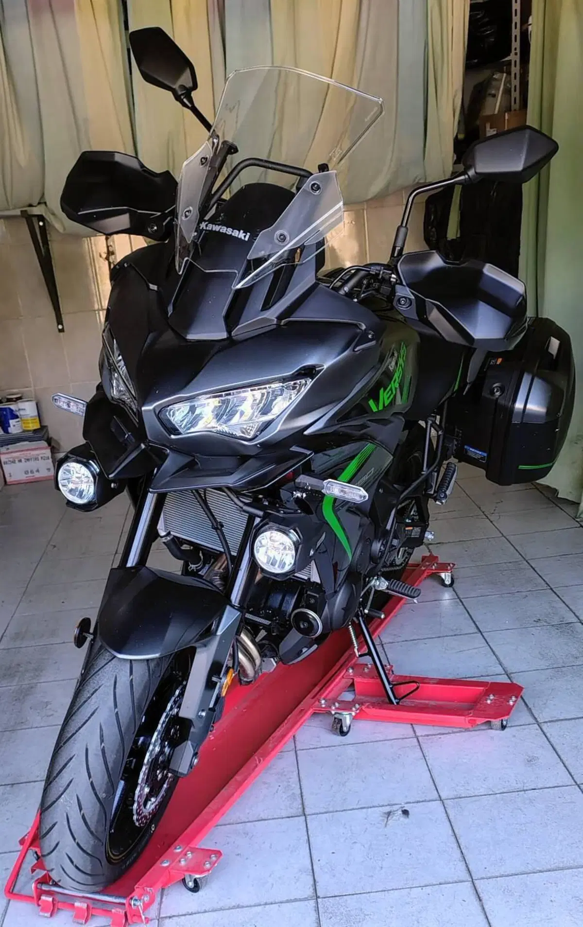 Kawasaki Versys 650 (2025 - 26) (2)