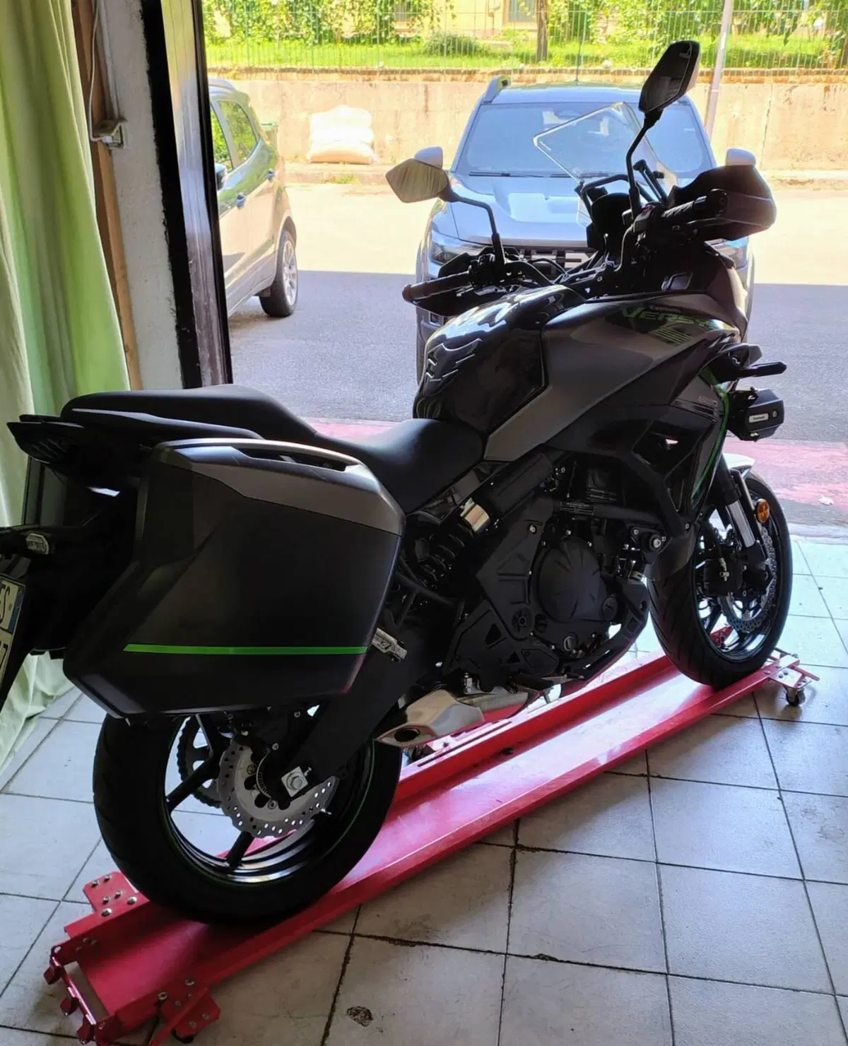 Kawasaki Versys 650 (2025 - 26) (3)