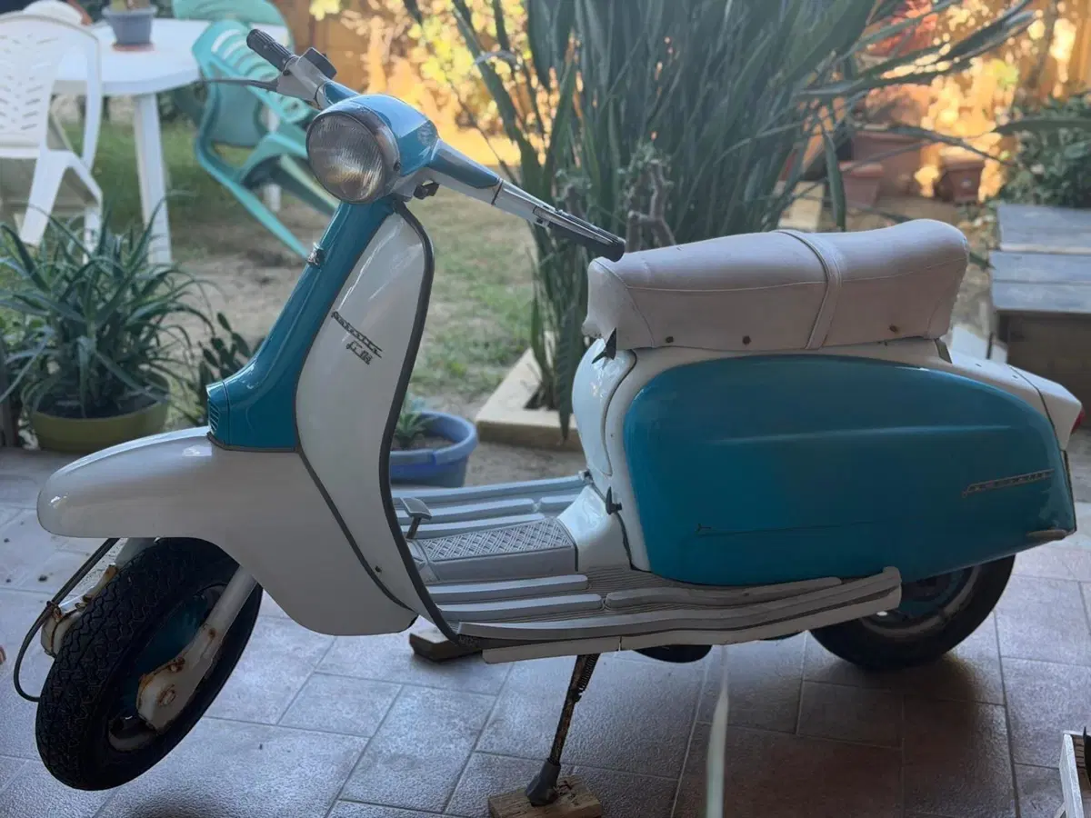 Innocenti Lambretta 125 L (7)