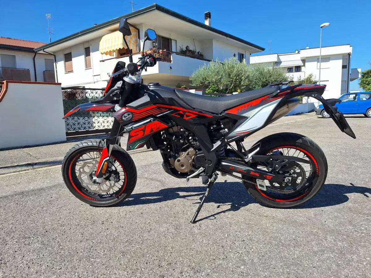 FB Mondial SMX 125 Motard (2021 - 24) (4)