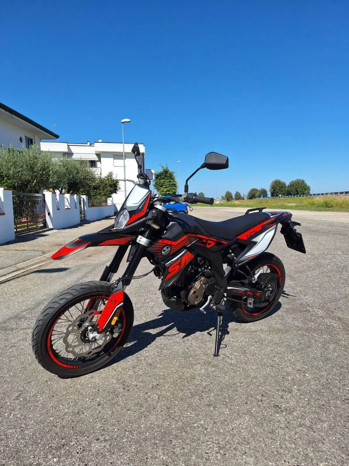 FB Mondial SMX 125 Motard (2021 - 24) (5)