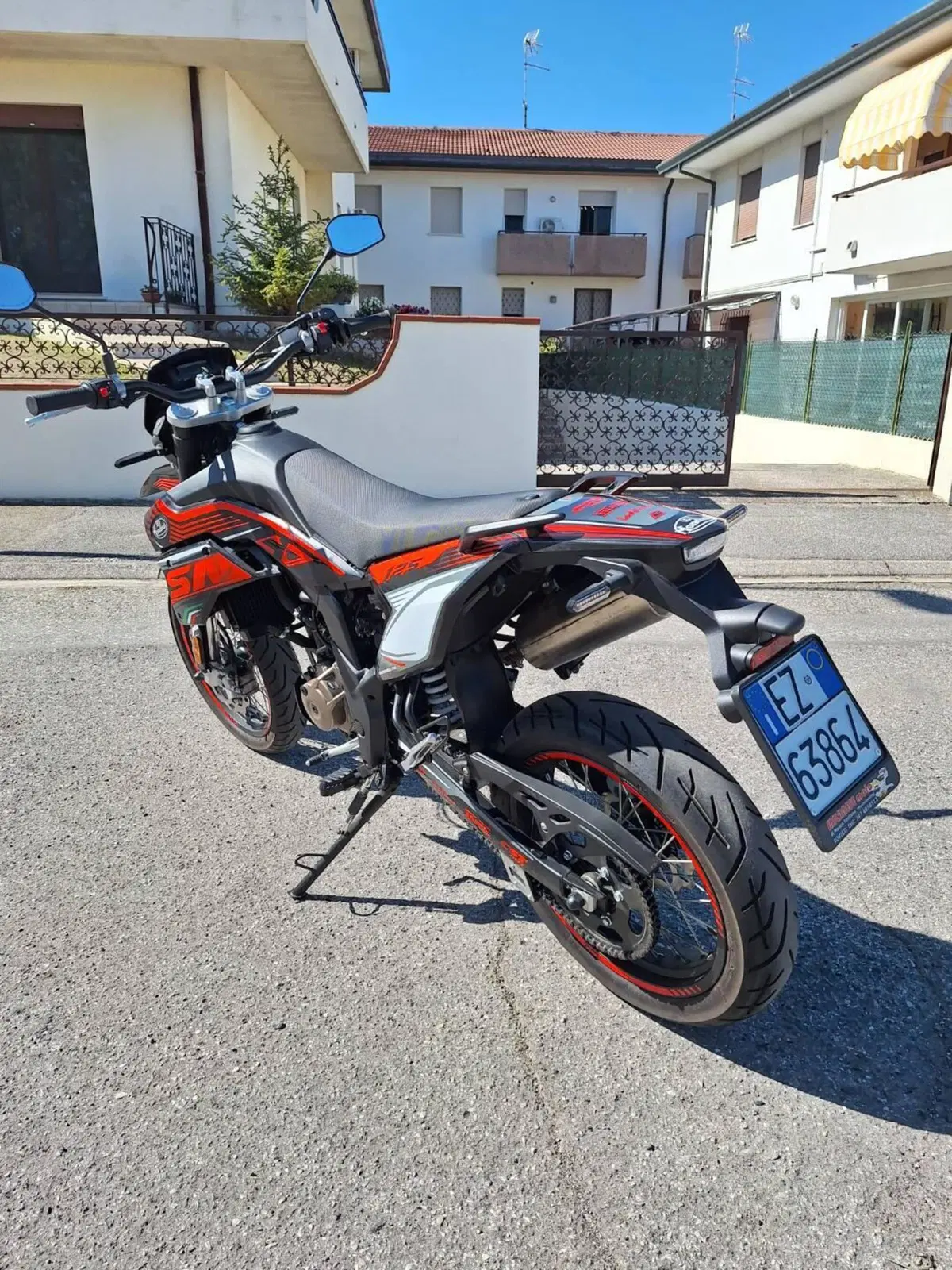 FB Mondial SMX 125 Motard (2021 - 24) (6)