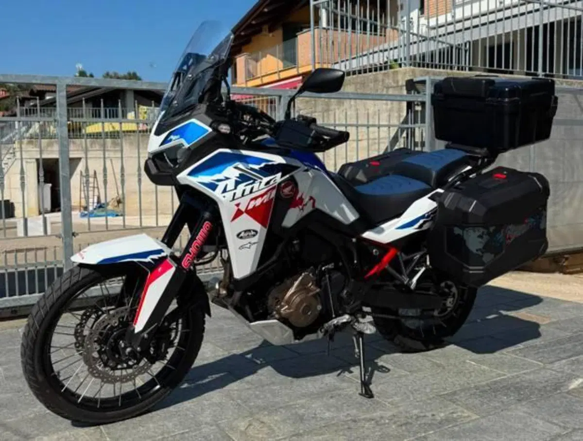 Honda Africa Twin CRF 1100L ES (2024 - 26) (2)