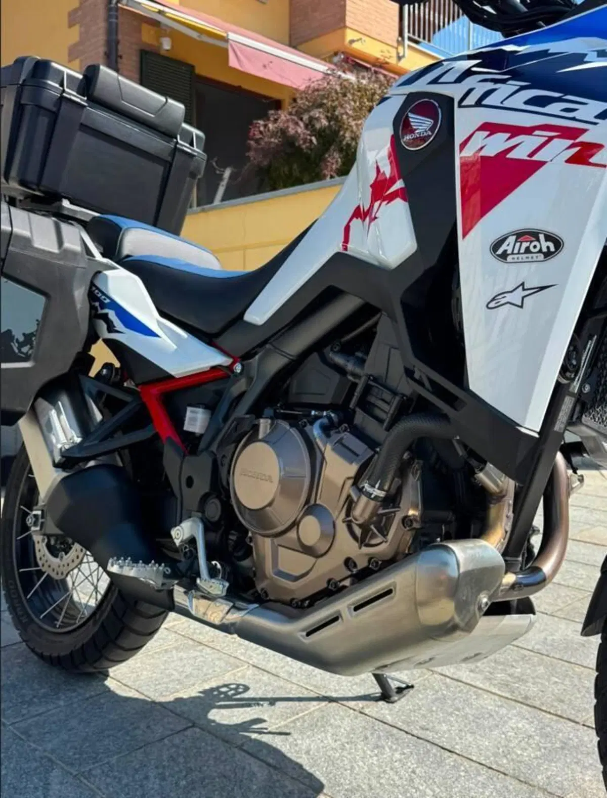 Honda Africa Twin CRF 1100L ES (2024 - 26) (5)
