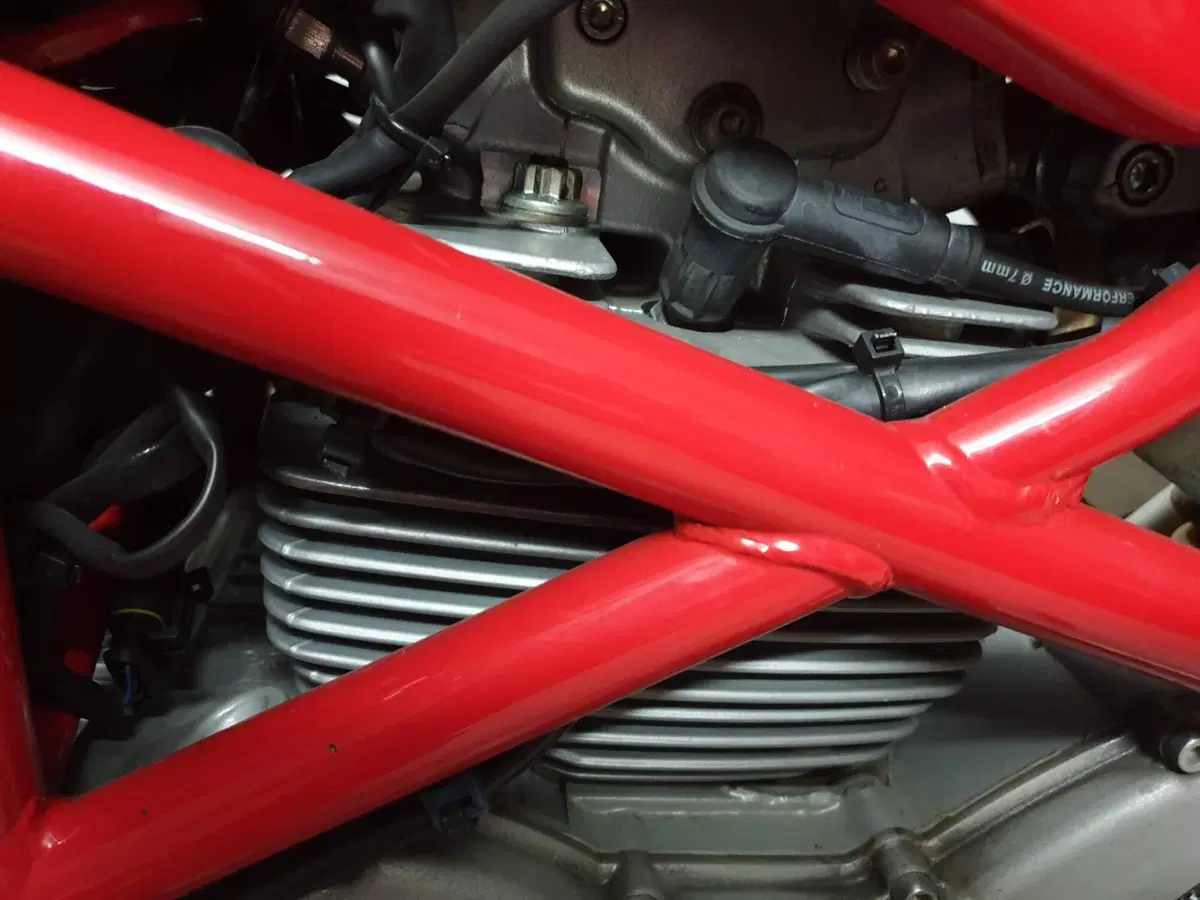 Ducati Monster S2R 1000 (12)