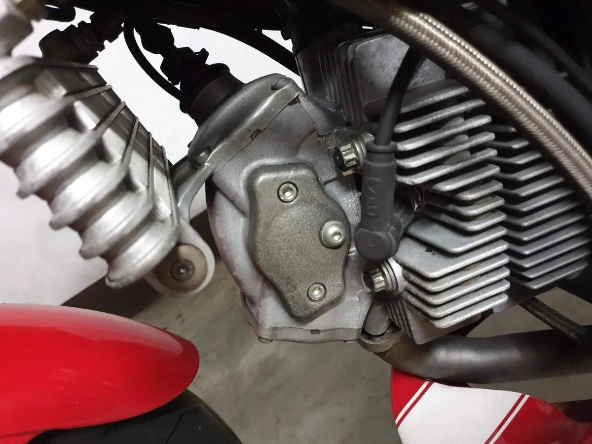 Ducati Monster S2R 1000 (13)
