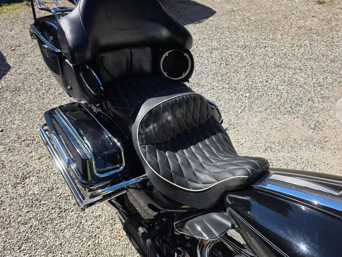 Harley-Davidson 1584 Electra Glide Ultra Classic (2008 - 13) - FLHTCU (7)