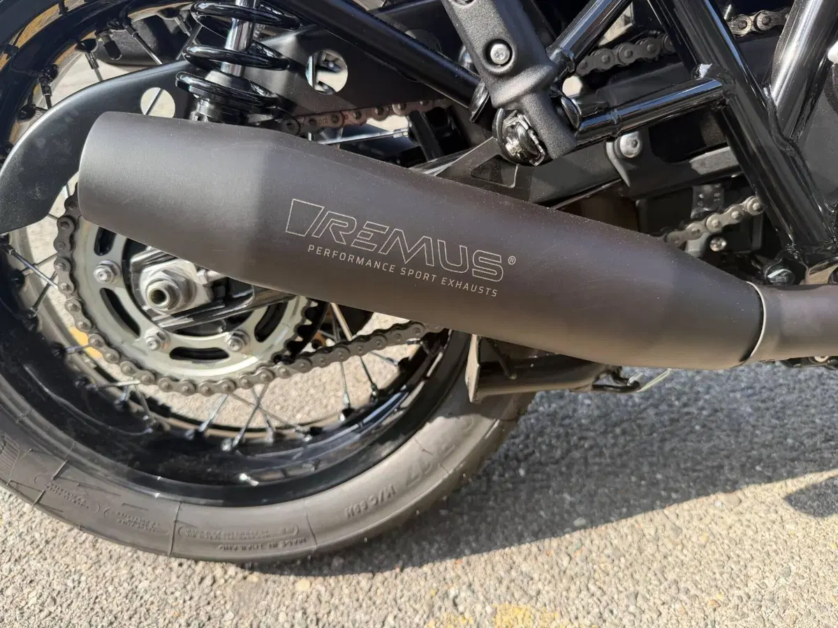 Triumph Bonneville T120 Black (2026) (16)