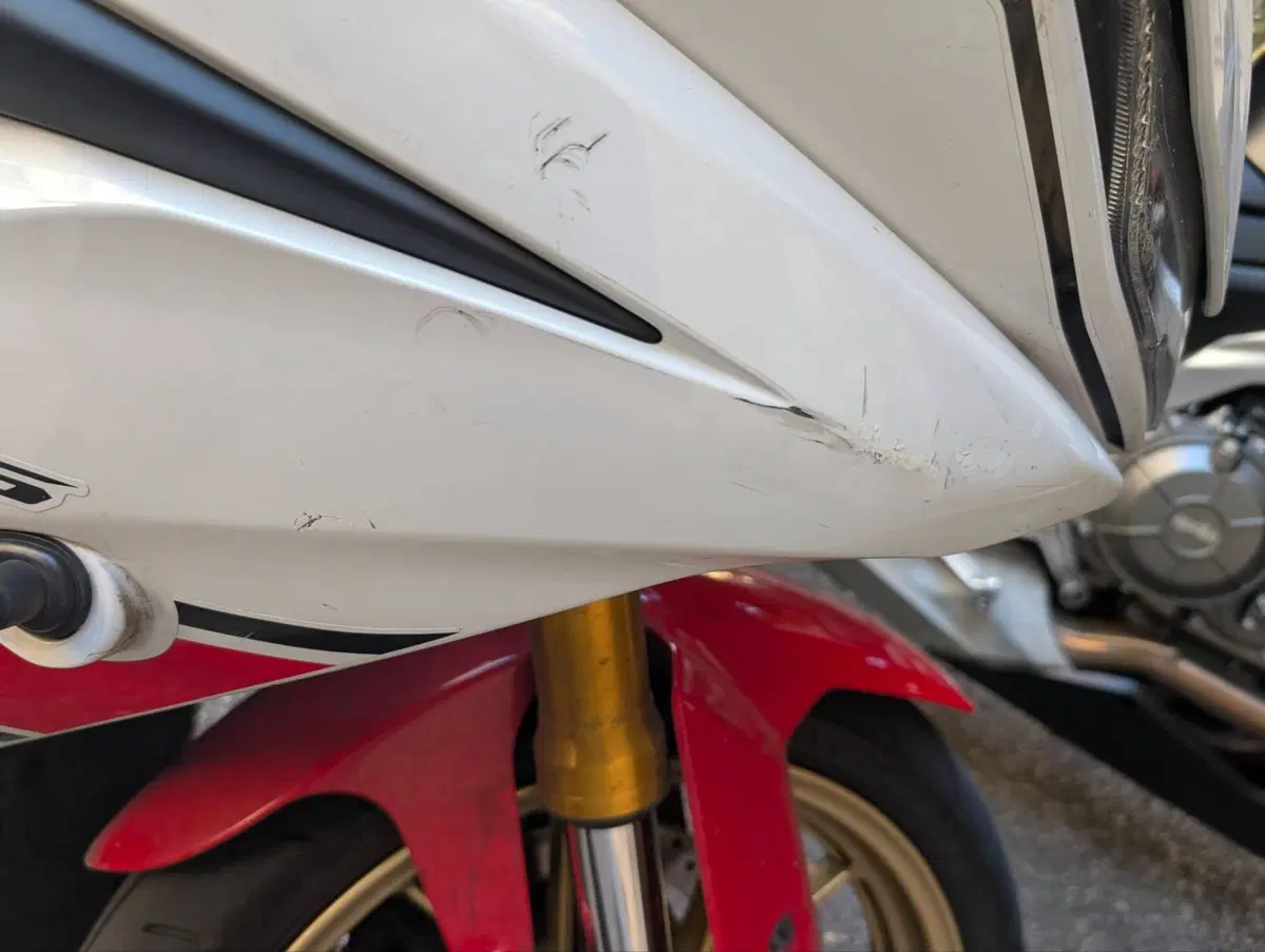 Yamaha YZF R125 (2021 - 22) (6)