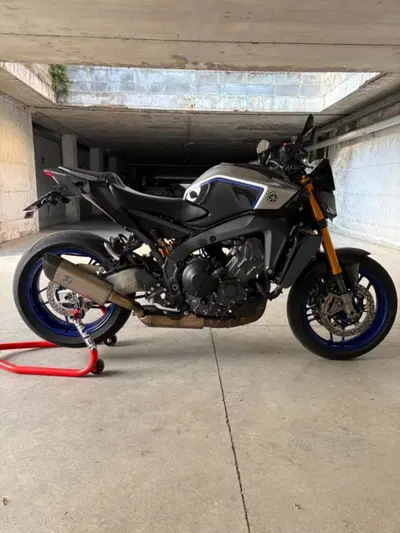 Yamaha MT-09 SP (2024 - 26) usata