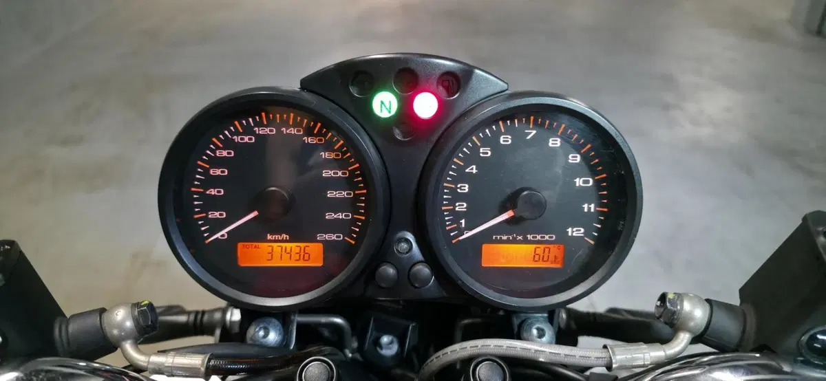 Ducati Monster 695 (2006 - 08) (14)