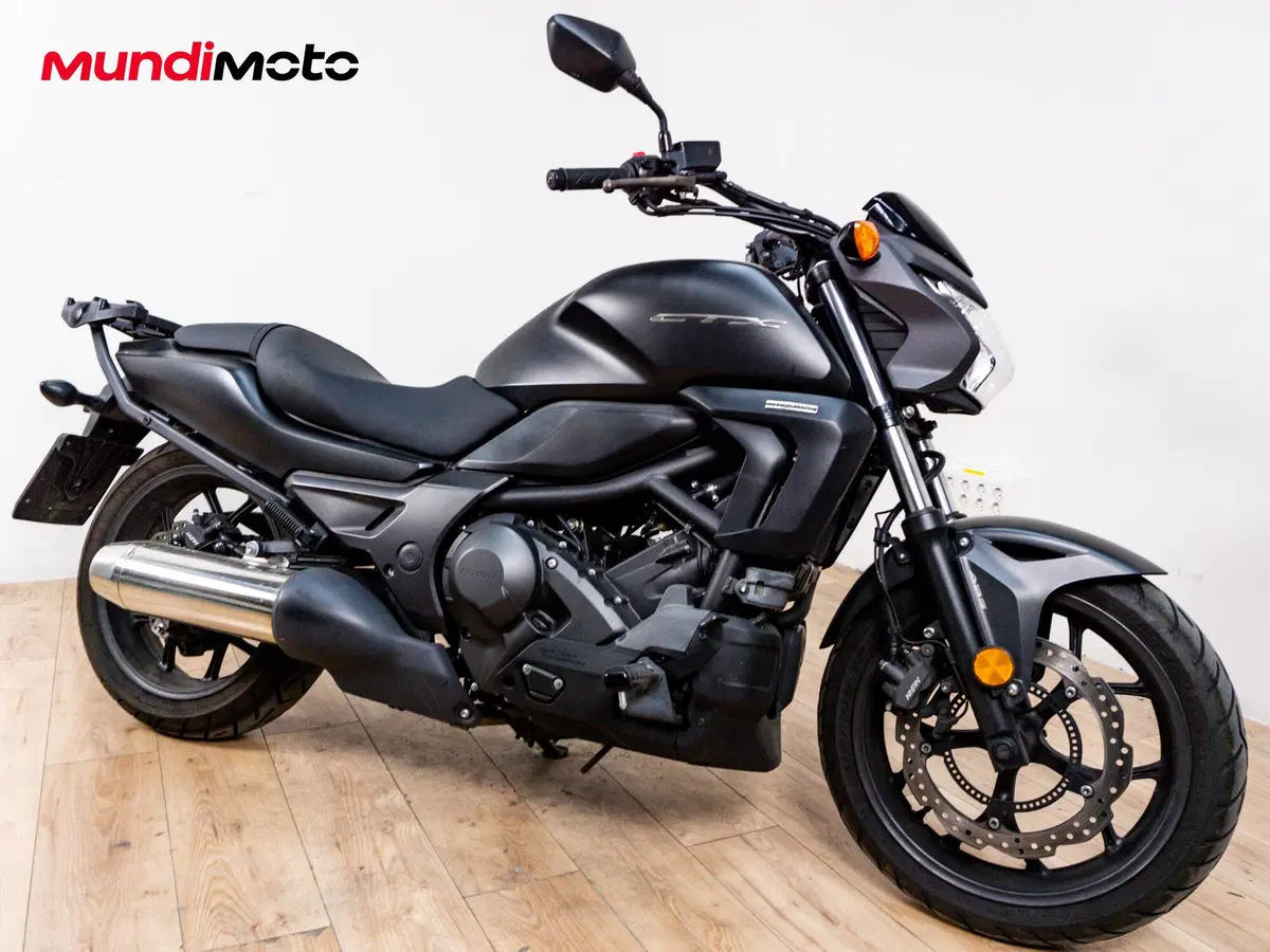 Honda CTX 700 ABS DCT (2014 - 16) (2)
