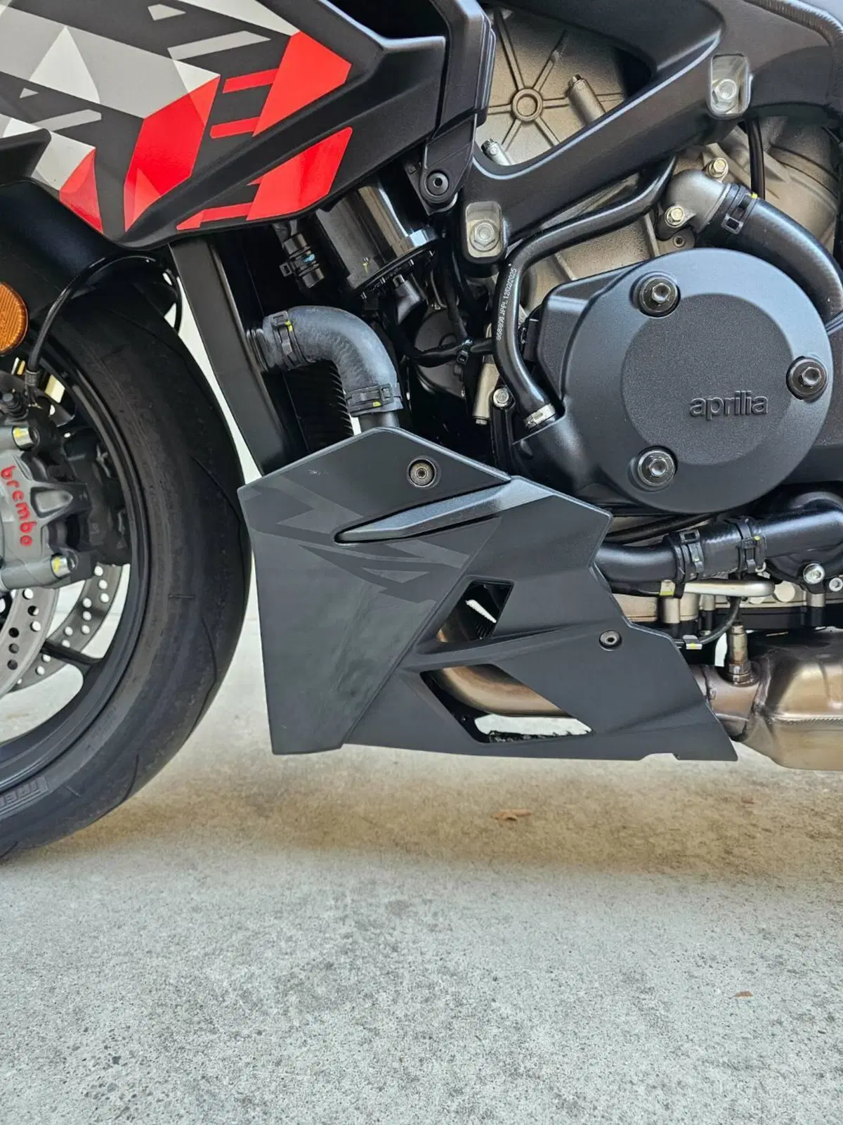 Aprilia Tuono V4 Factory (2025 - 26) (6)