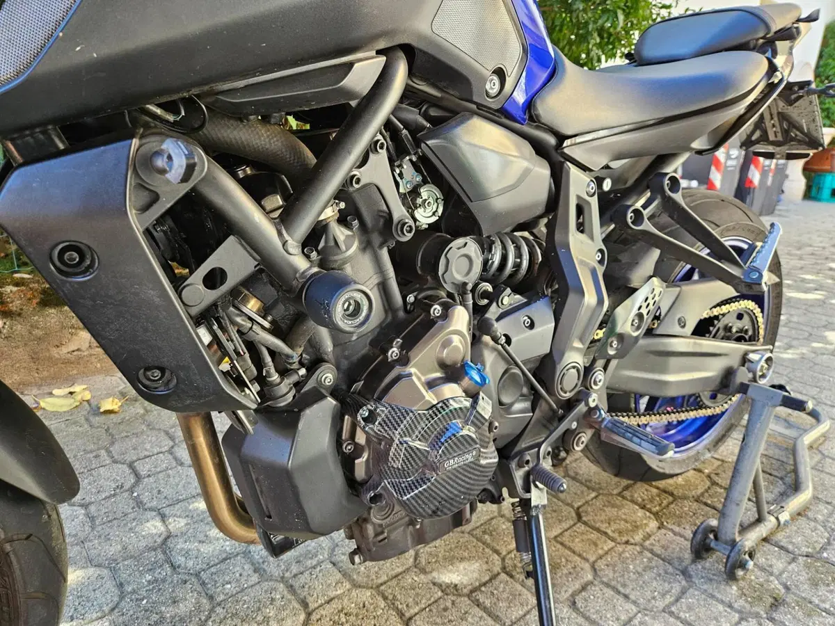 Yamaha MT-07 (2018 - 20) (4)