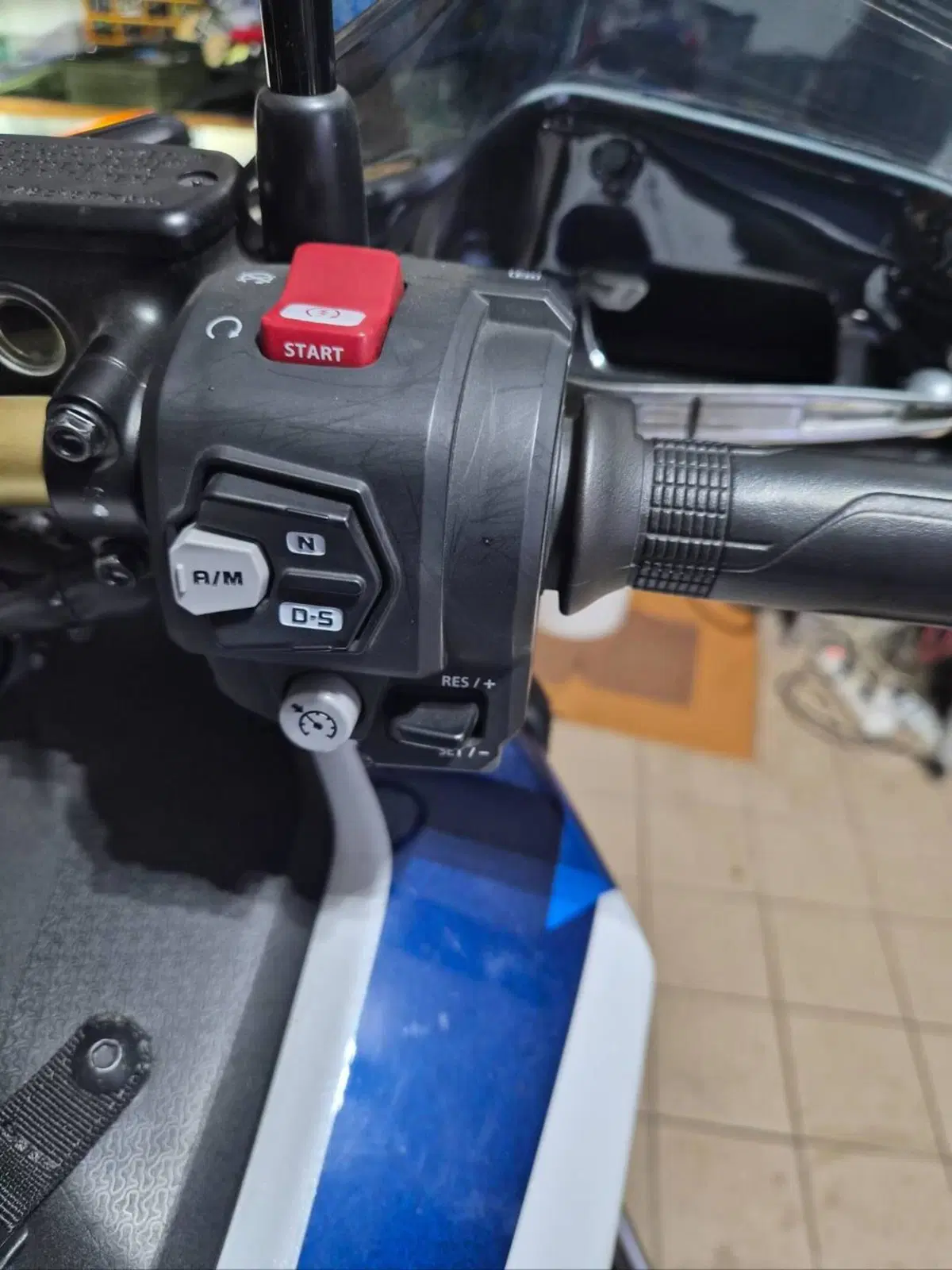 Honda Africa Twin CRF 1100L Adventure Sports (2024 - 26) (9)