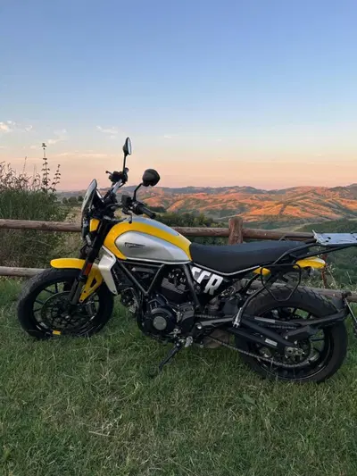 Ducati Scrambler 800 Icon (2025 - 26) usata