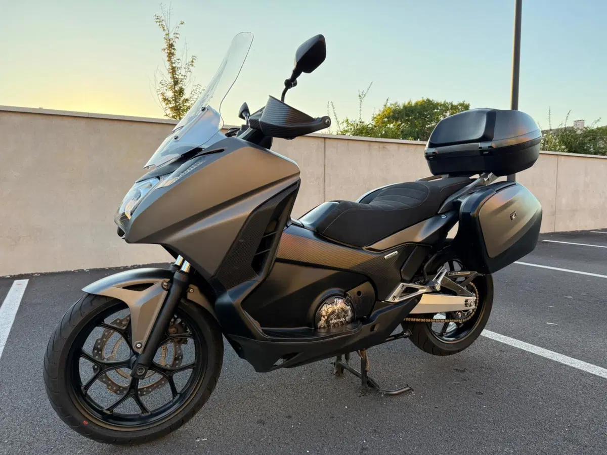 Honda Integra 750 DCT ABS (2014 - 15) (4)