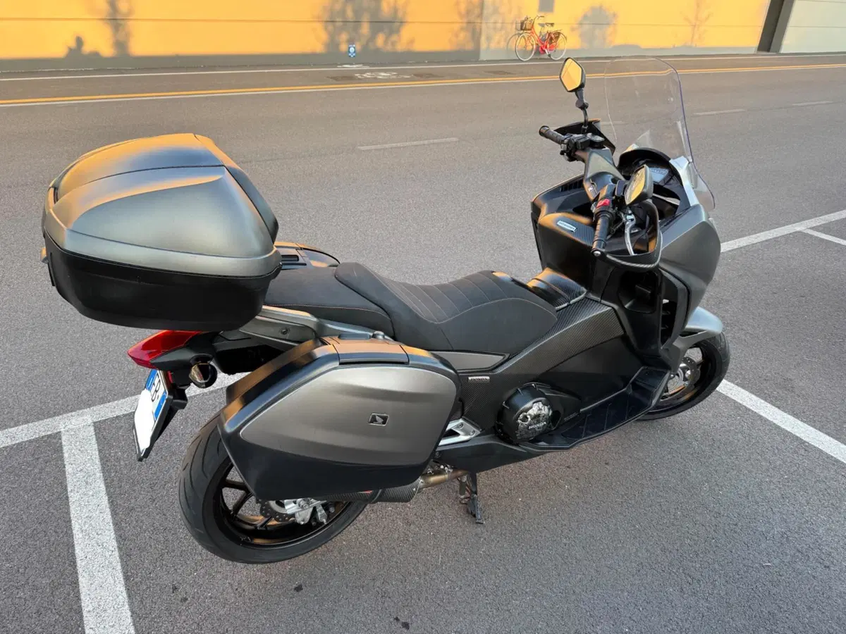 Honda Integra 750 DCT ABS (2014 - 15) (12)