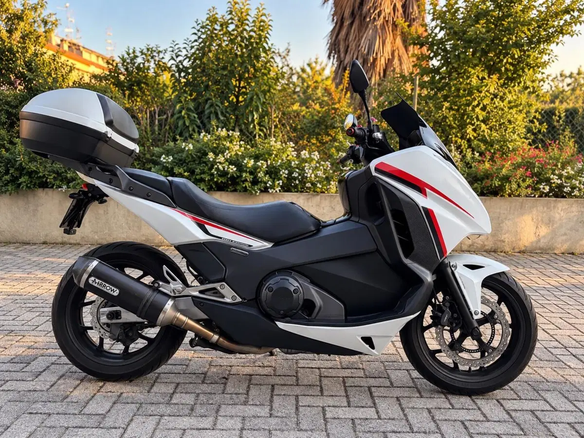 Honda Integra 750 DCT ABS (2014 - 15) (2)