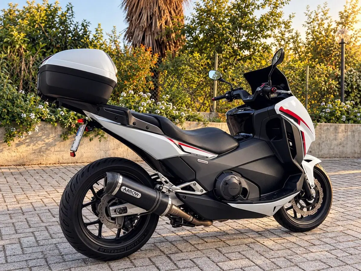 Honda Integra 750 DCT ABS (2014 - 15) (4)