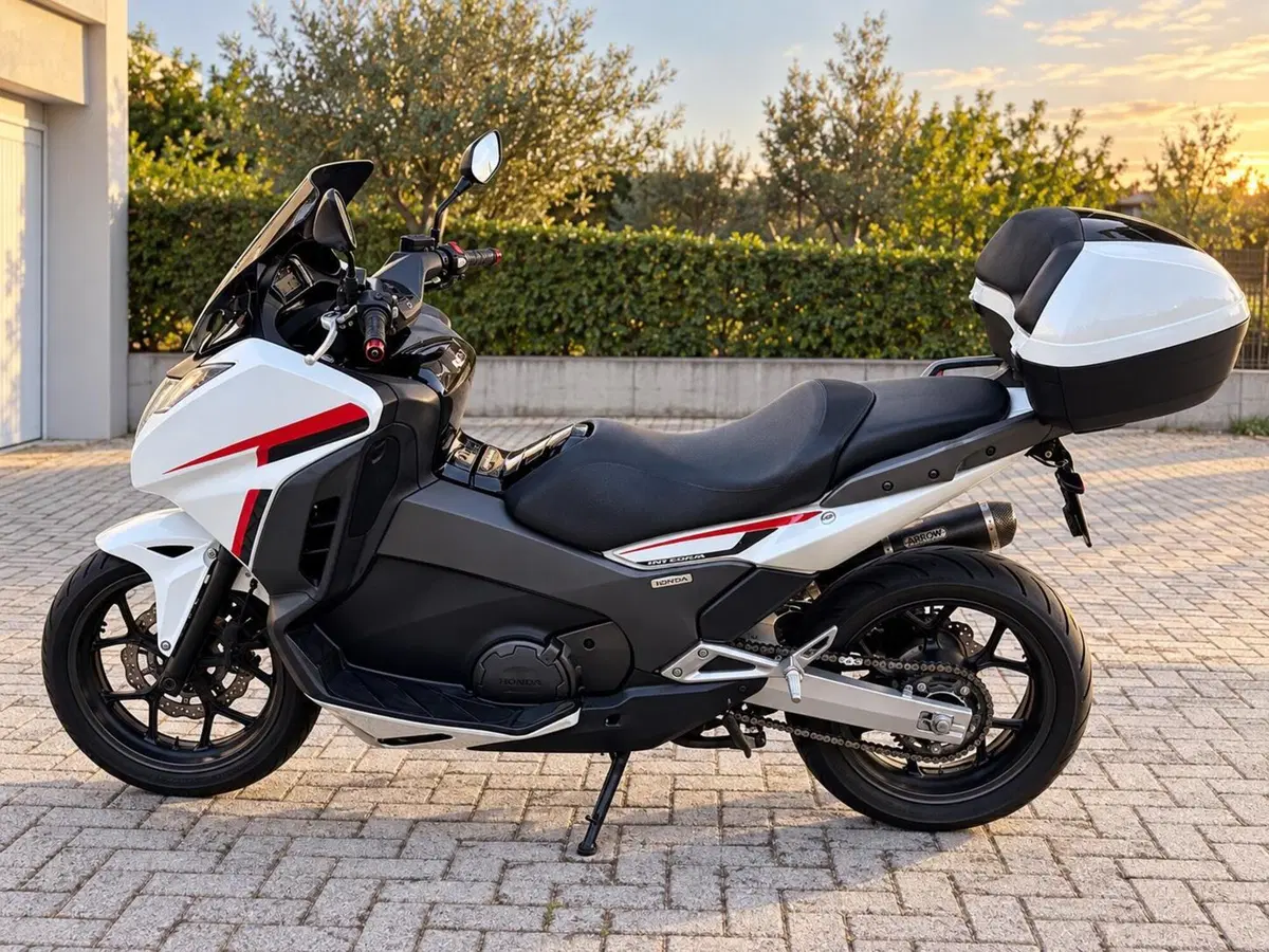 Honda Integra 750 DCT ABS (2014 - 15) (5)