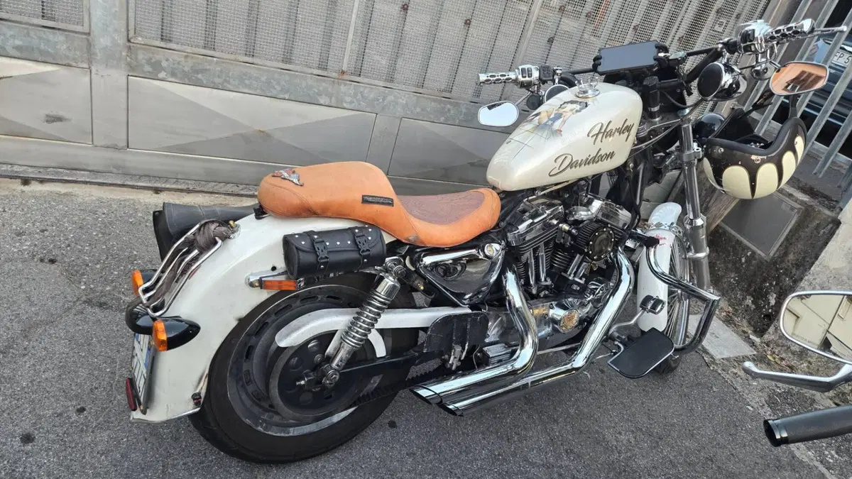Harley-Davidson 1200 Custom (2001 - 03) - XL 1200C (7)