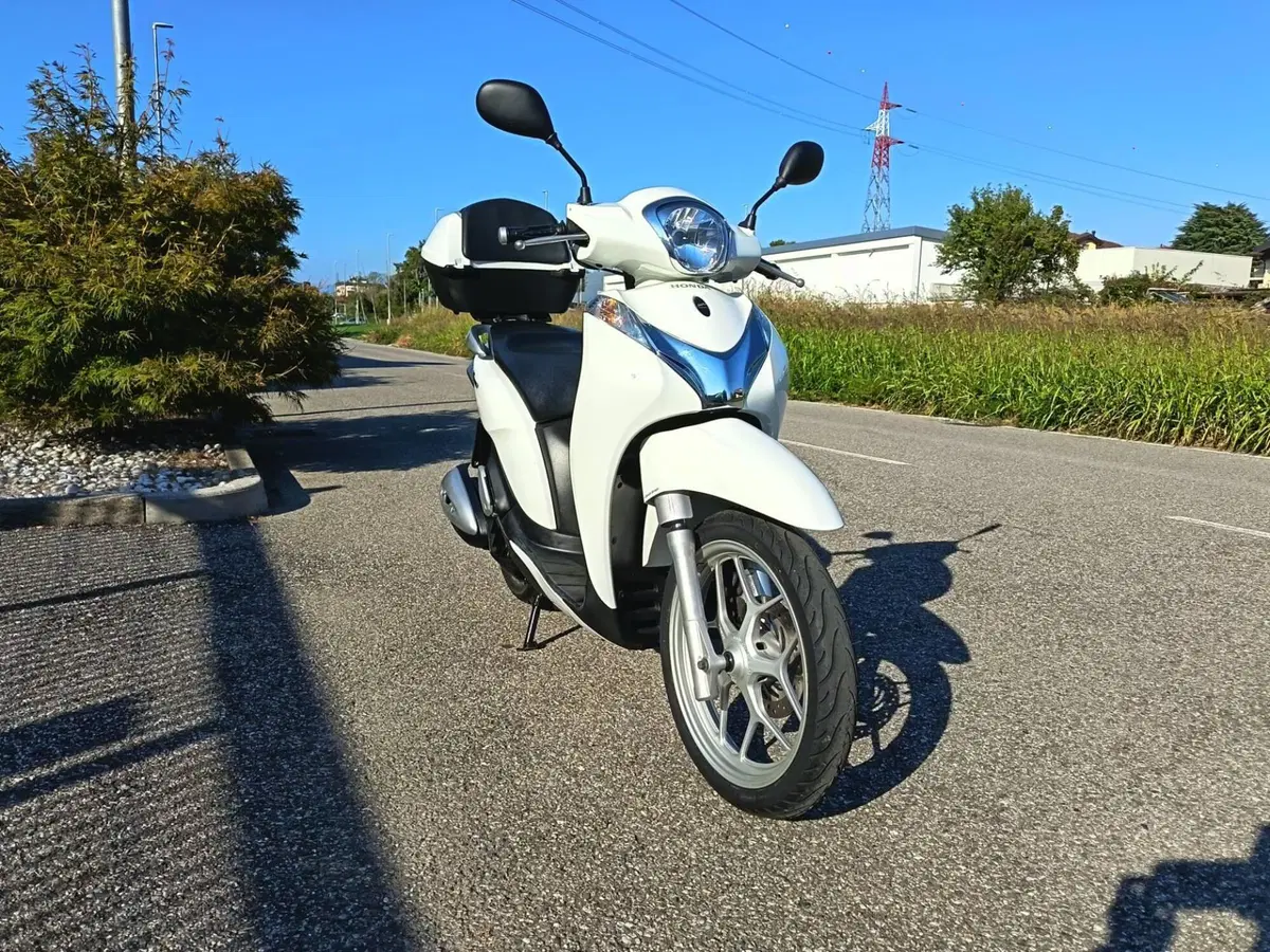 Honda SH 125 Mode (2013 - 16)